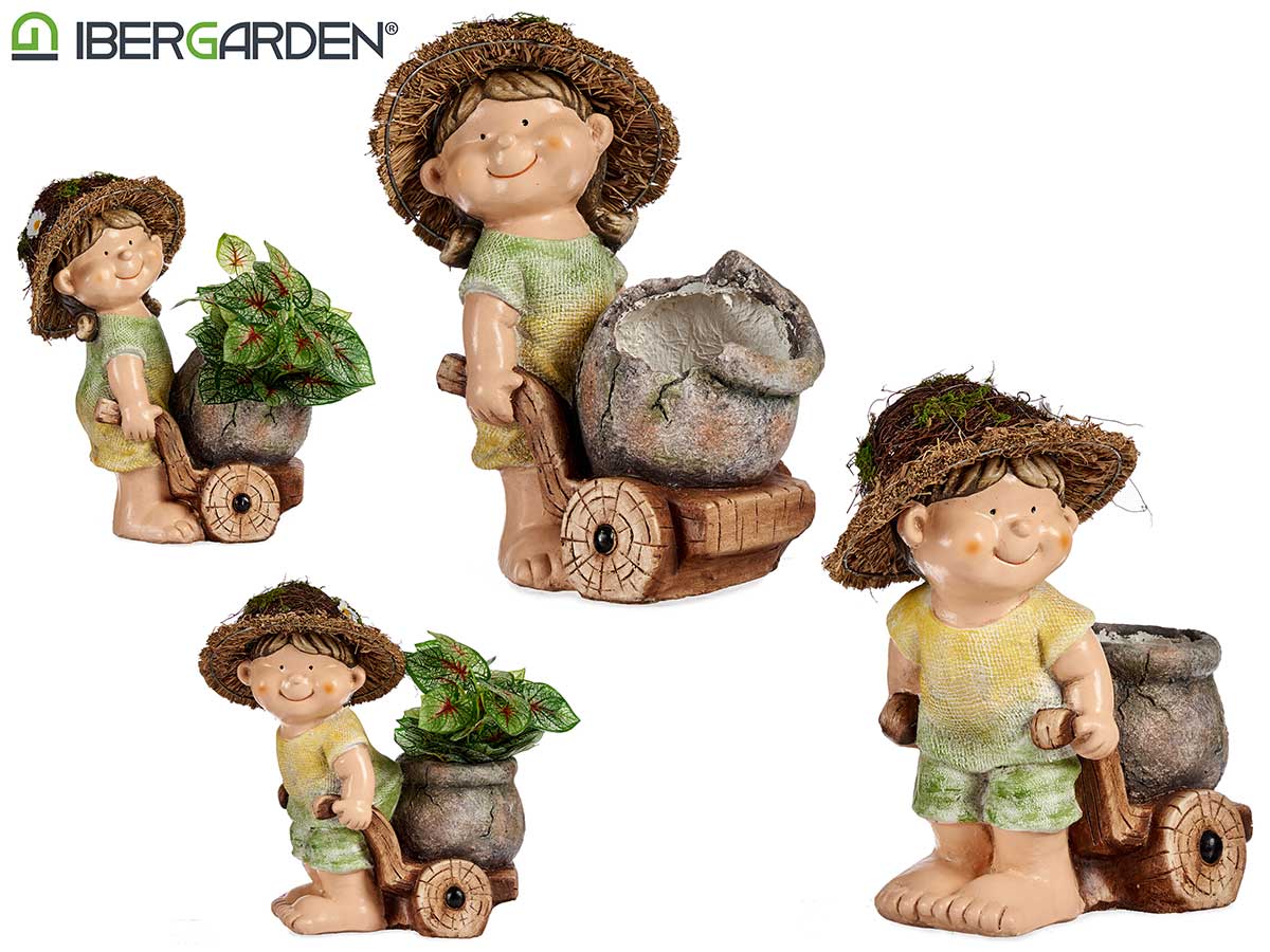 Asst 2 Polyresin Child With Flowerpot