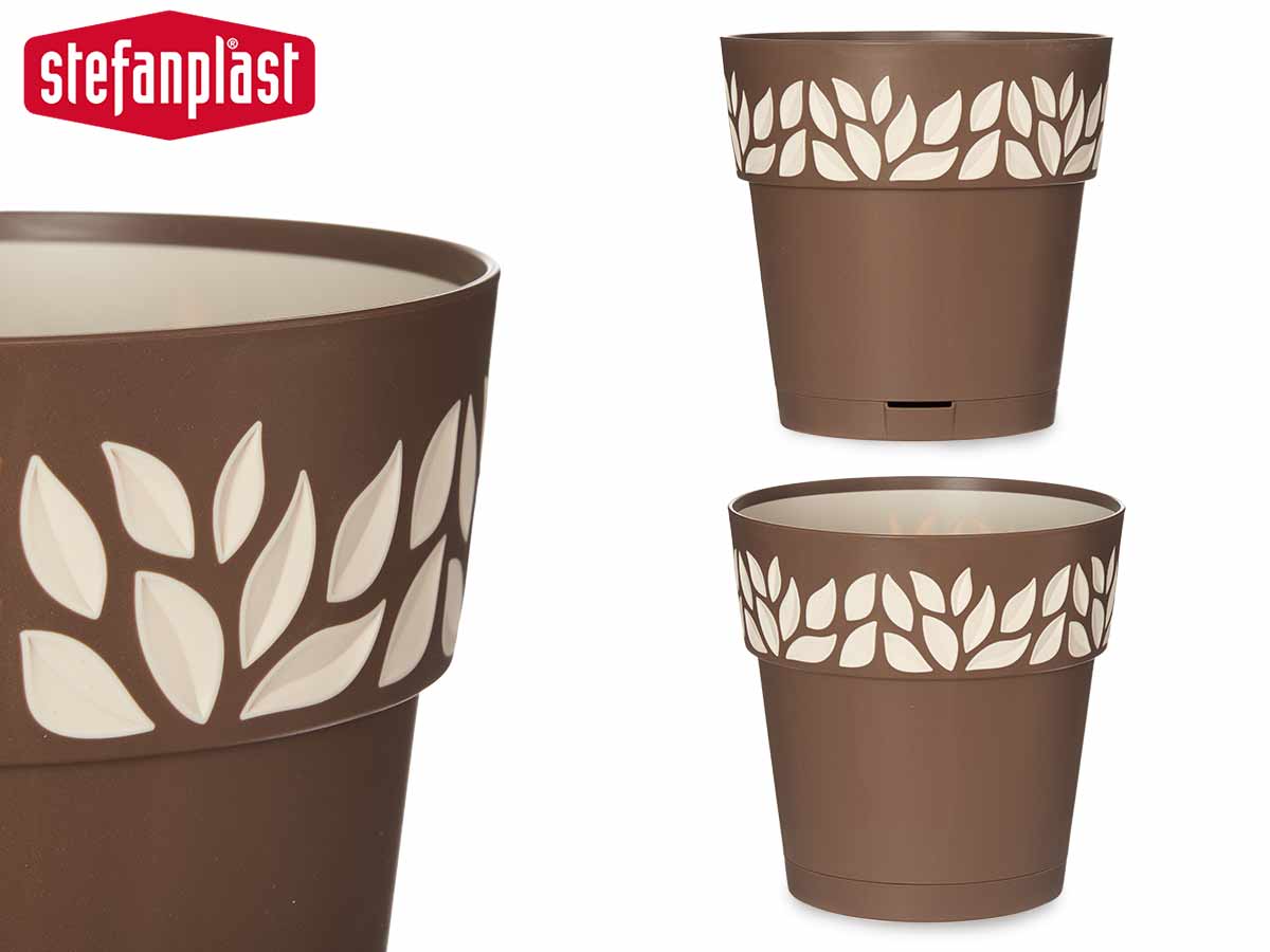 Brown Cloe Plastic Plant Pot 20 cm