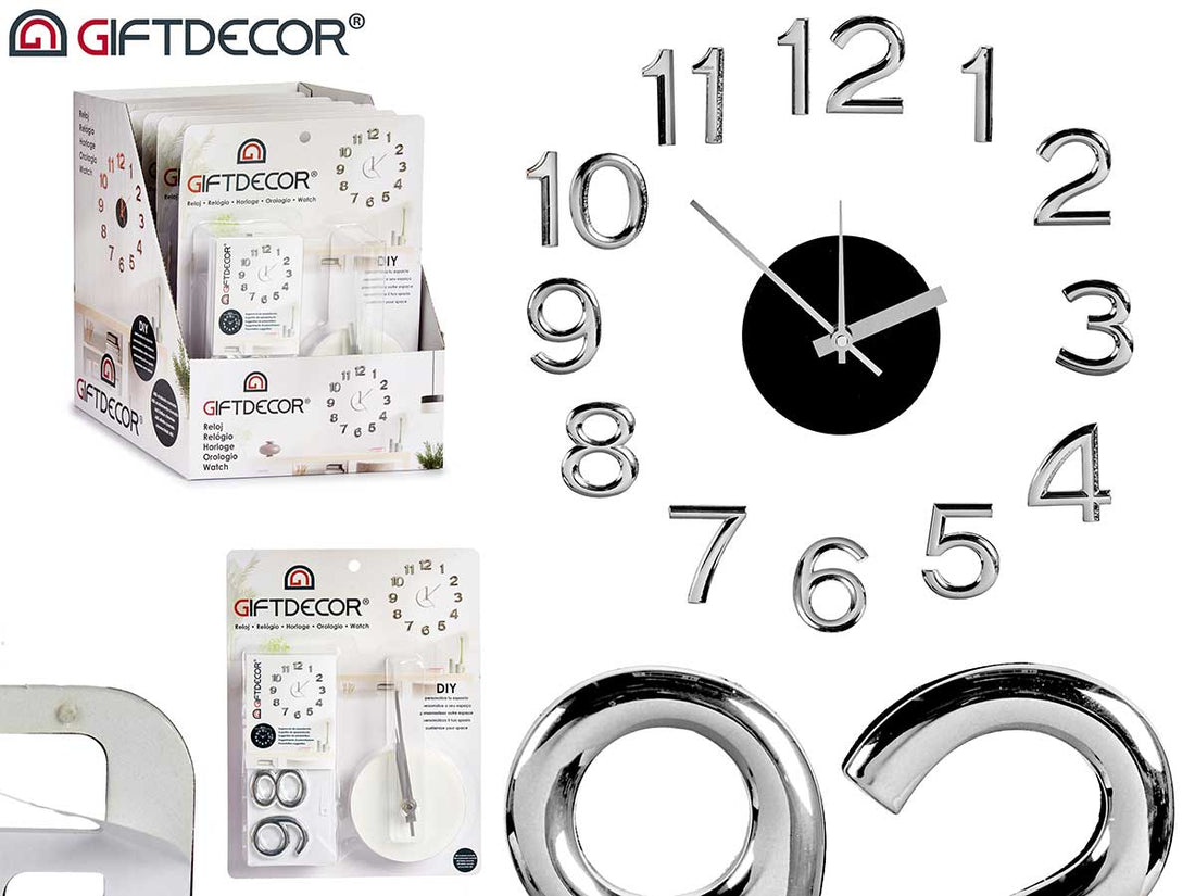 Reloj adhesivo de pared con números plateados