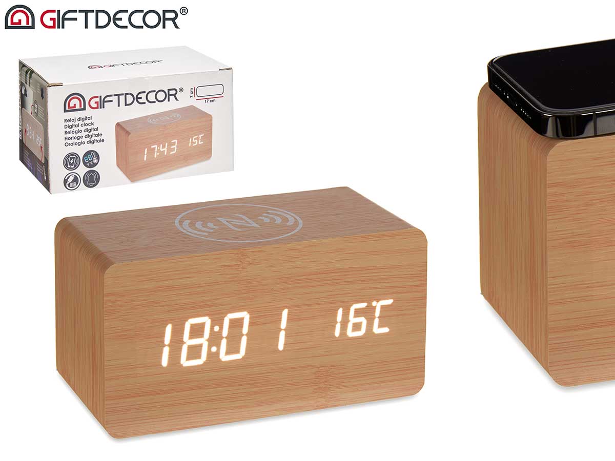 Wood Effect Clock W Alarm Charger Mov Temperature