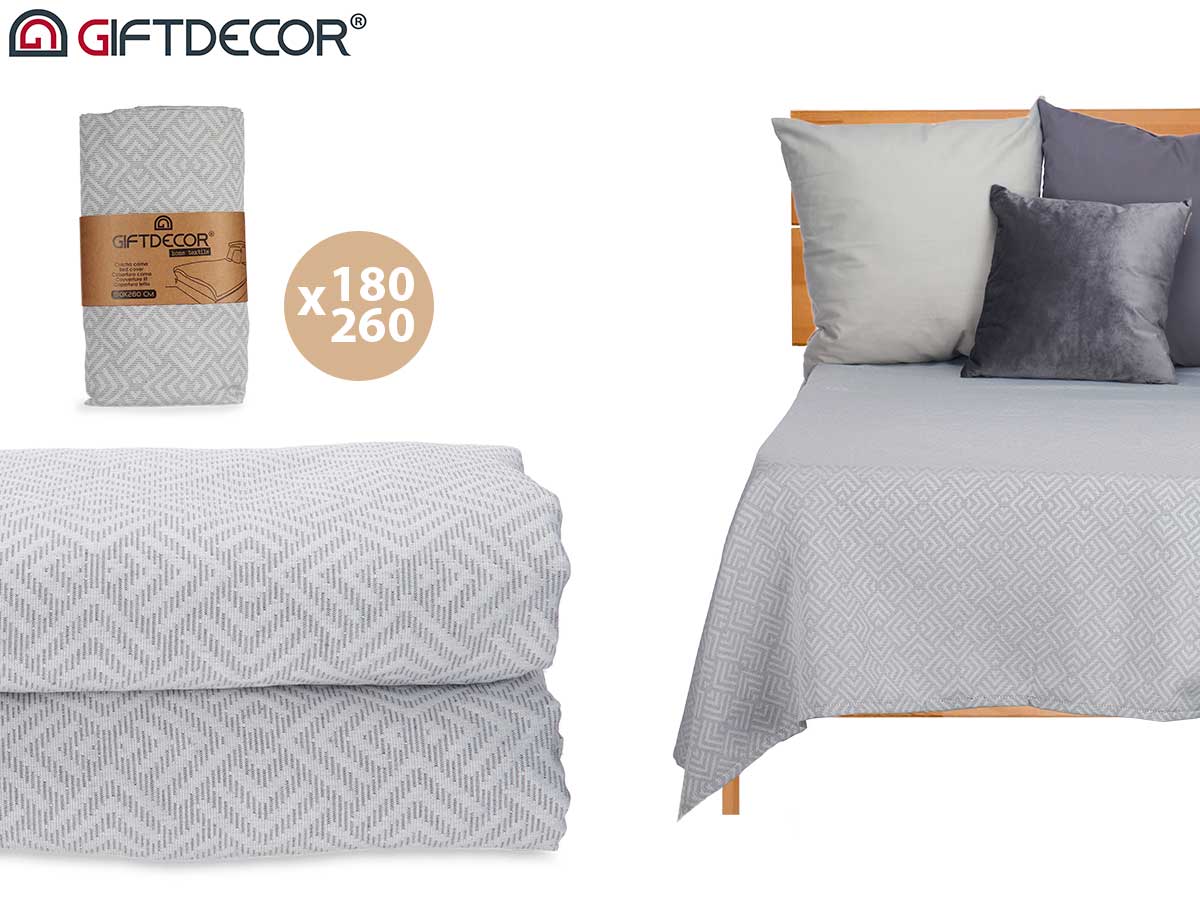 Grey Geometric Pattern Bedspread 180 x 260 cm