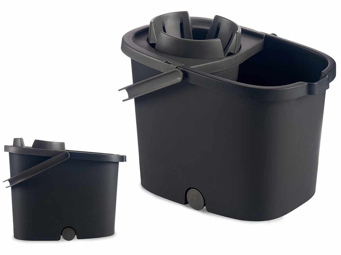 16L Anthracite Plastic Wheeled Bucket